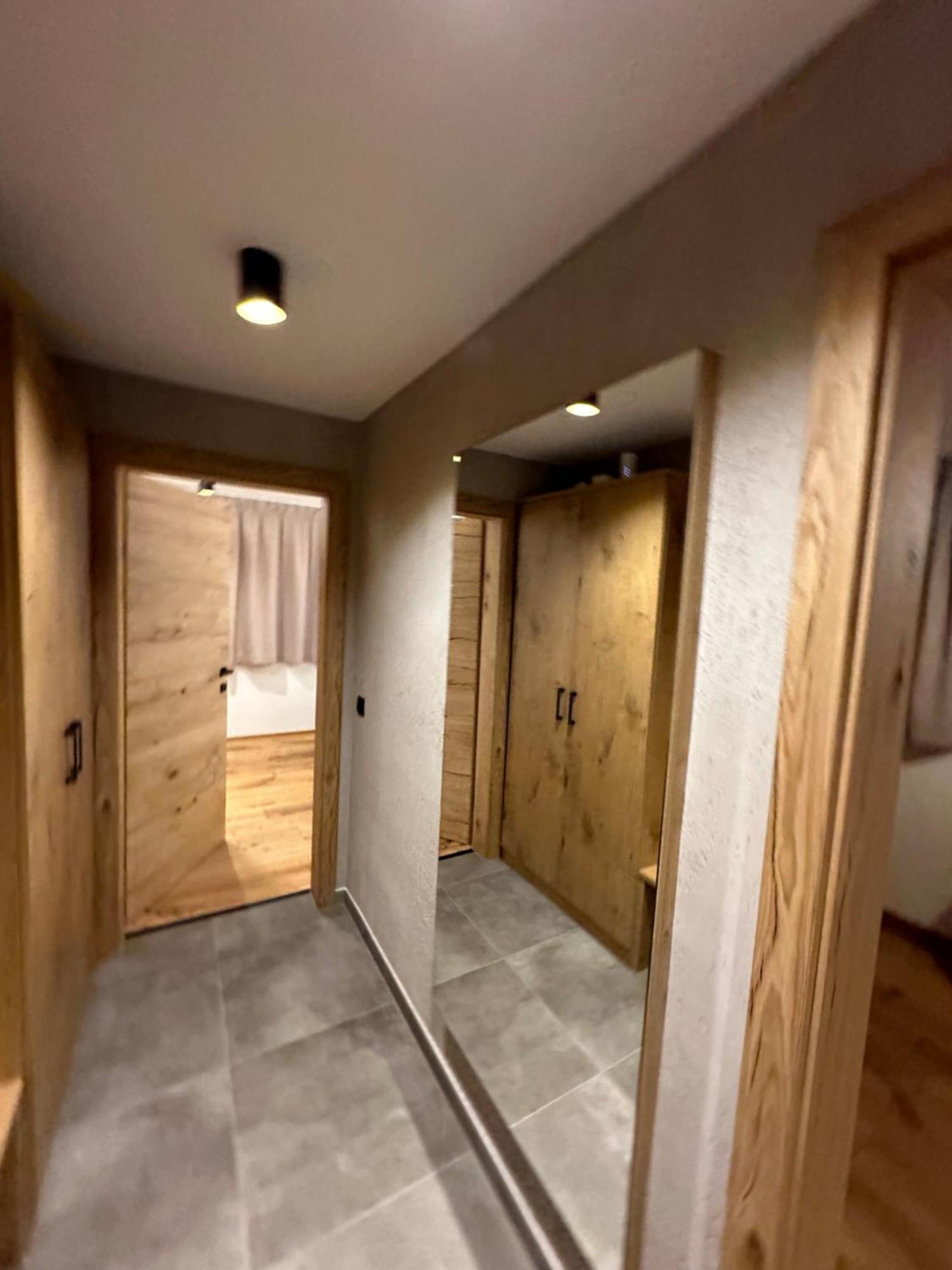 Ferienwohnung Krallinger ヴェンス エクステリア 写真
